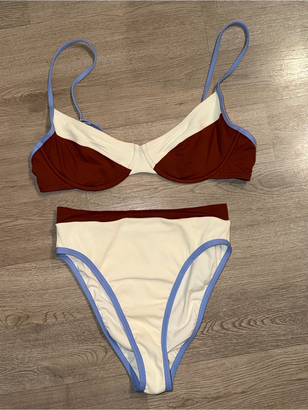 l*space Two-Tone Ribbed Bikini Set in Cream, Rust & Blue